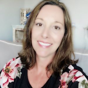 Meet your Posher, Shawna